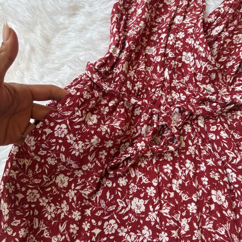 Abercrombie & Fitch Burgundy Floral Jumpsuit - Picture 4 of 6